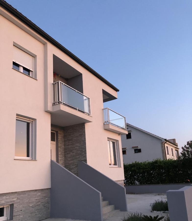Apartments Villa Prima プリヴラカ エクステリア 写真