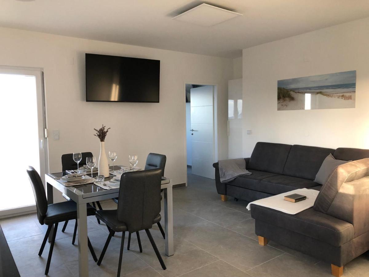 Apartments Villa Prima プリヴラカ エクステリア 写真