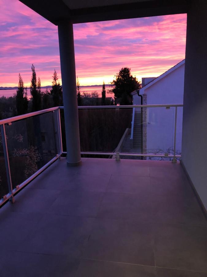 Apartments Villa Prima プリヴラカ エクステリア 写真