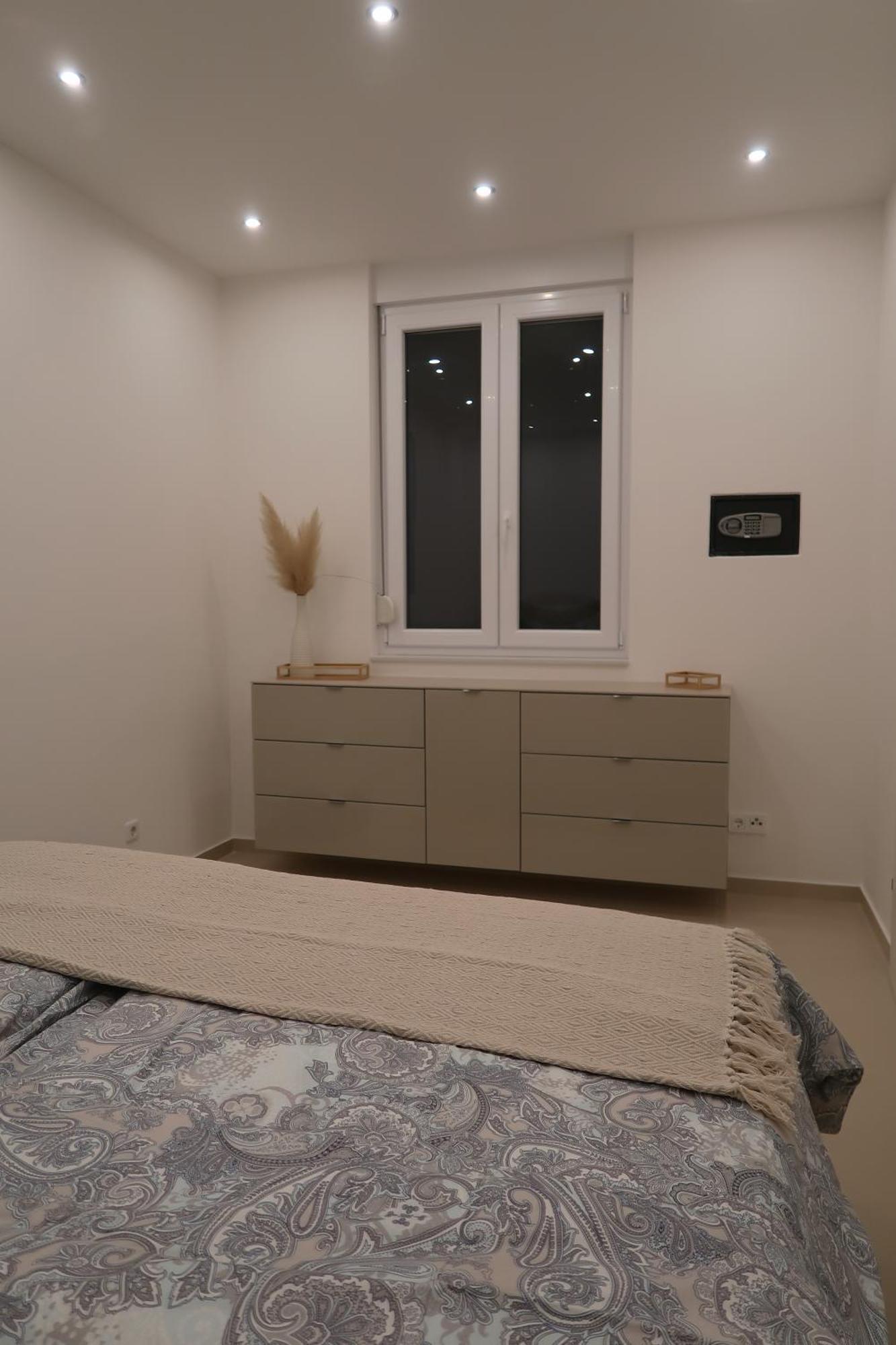 Apartments Villa Prima プリヴラカ エクステリア 写真