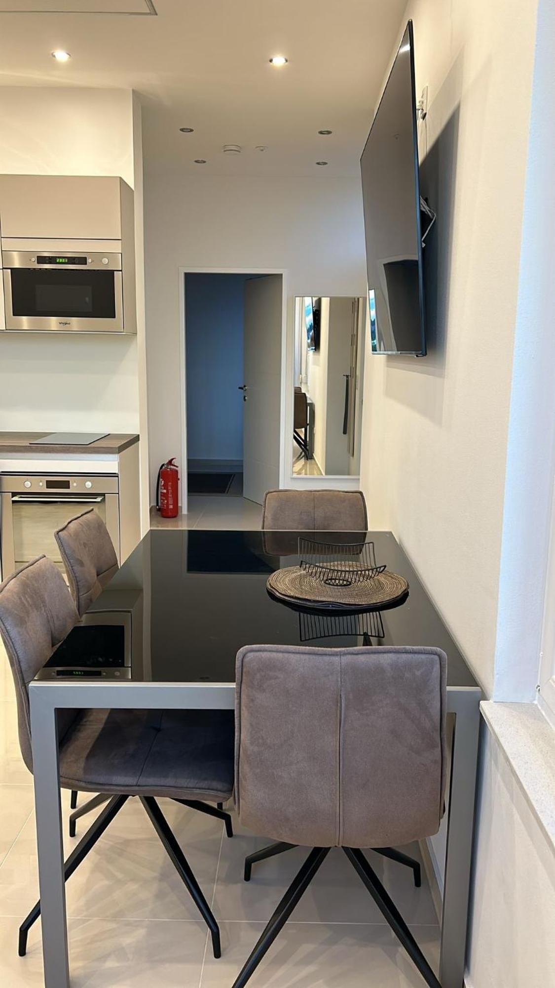 Apartments Villa Prima プリヴラカ エクステリア 写真