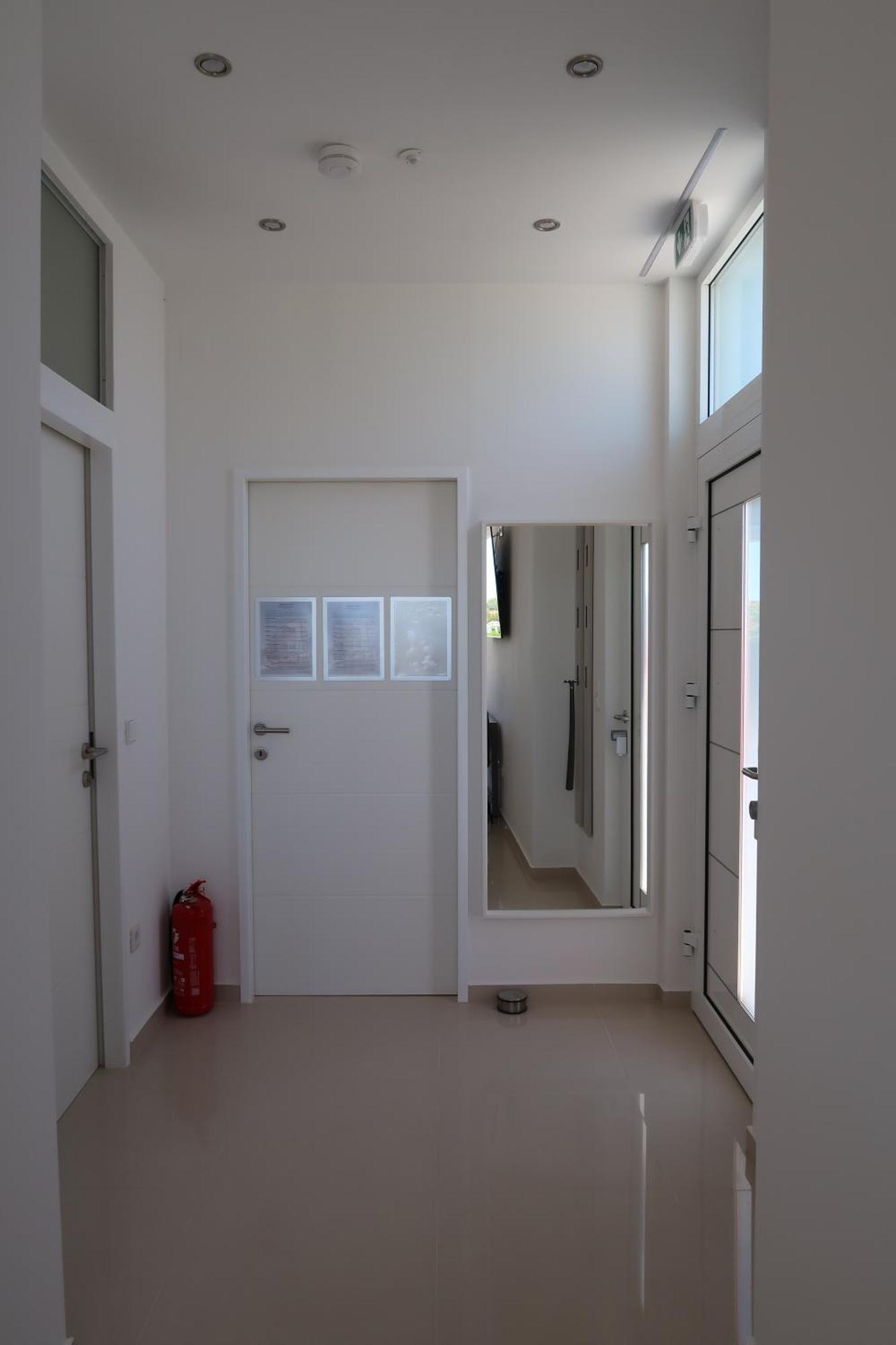 Apartments Villa Prima プリヴラカ エクステリア 写真