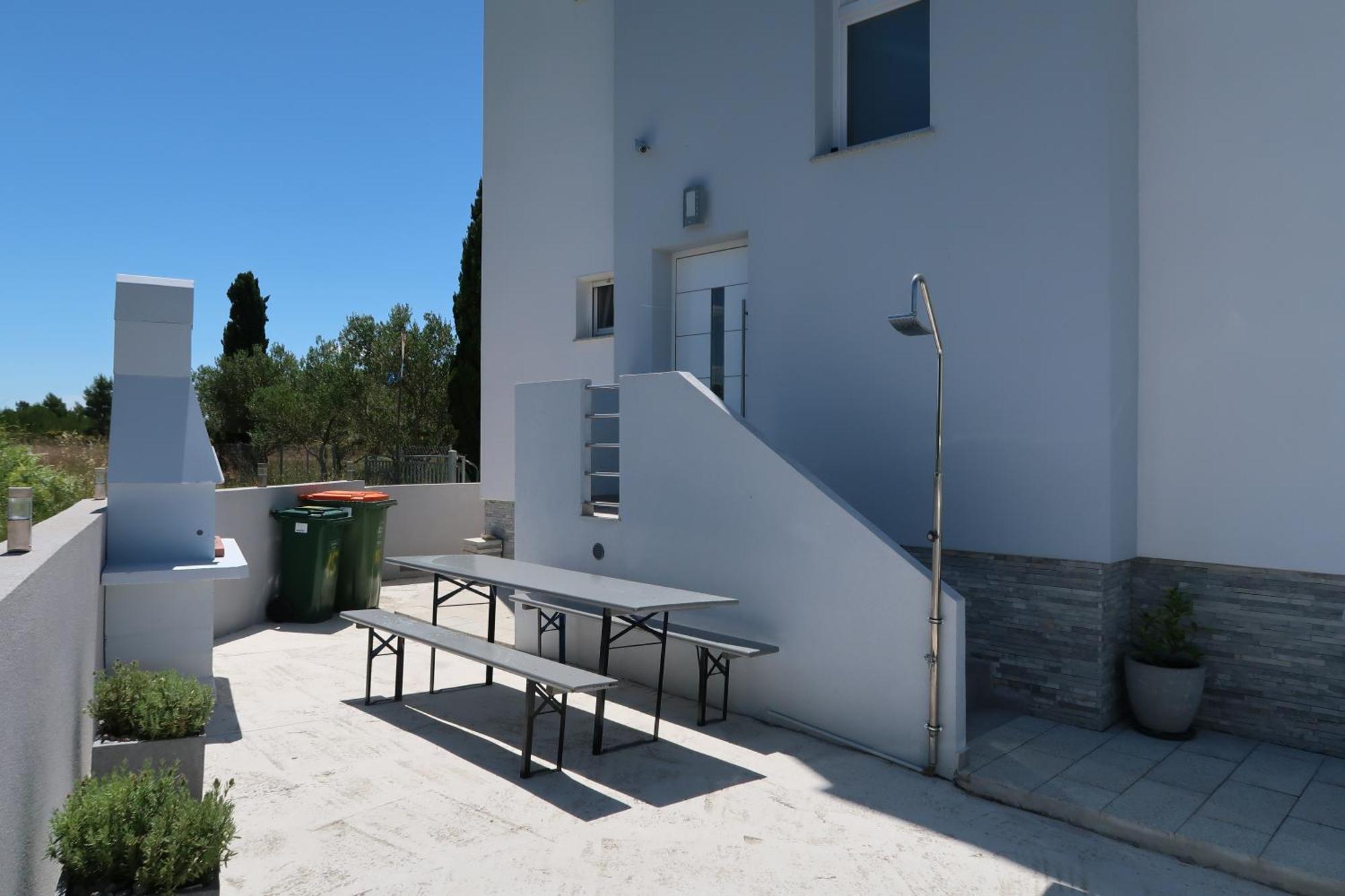 Apartments Villa Prima プリヴラカ エクステリア 写真
