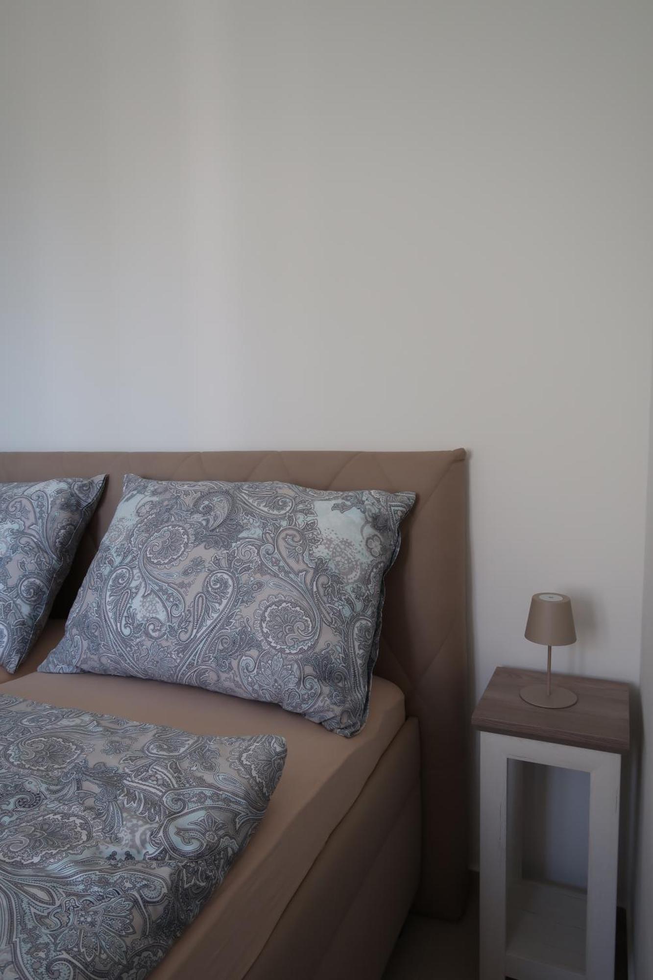 Apartments Villa Prima プリヴラカ エクステリア 写真